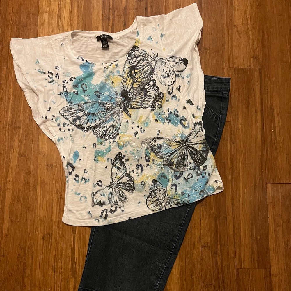 STYLE & CO Butterfly Top Petite L  LEE Denim Capri Pants  14